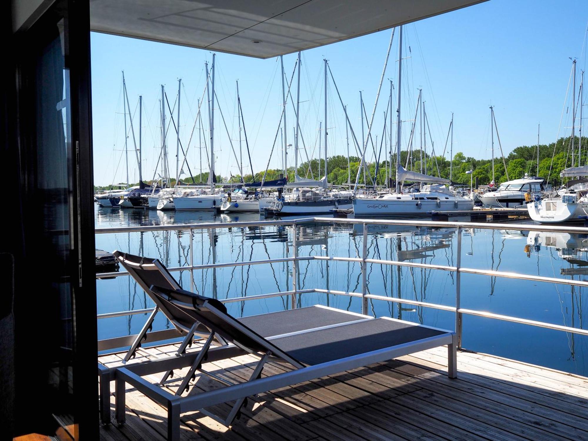 Ostsee Hausboot Boltenhagen - Hausboot Lp1 المظهر الخارجي الصورة